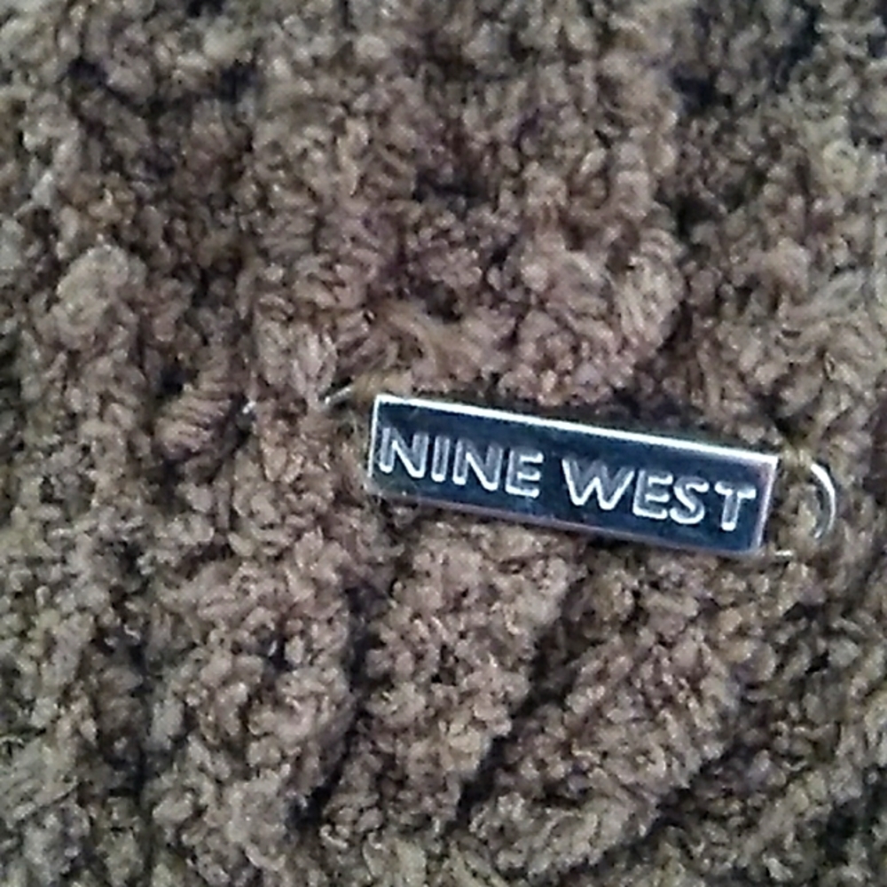 Brown supersoft NINEWEST scarf